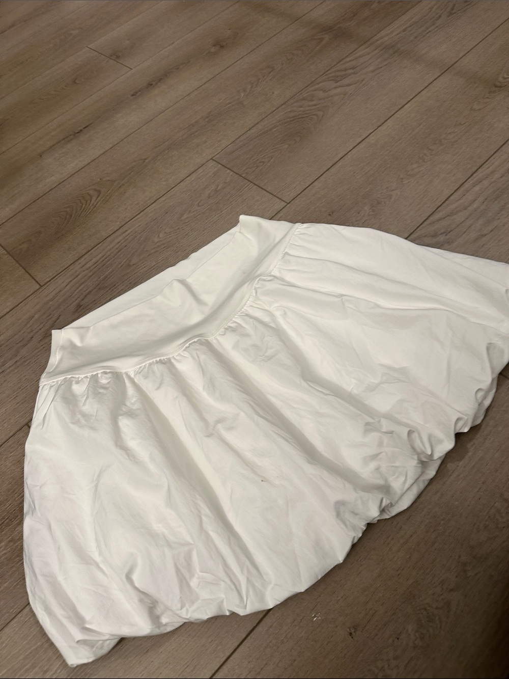 Aerie white bubble skort size XL